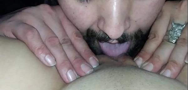  Eating young military pussy